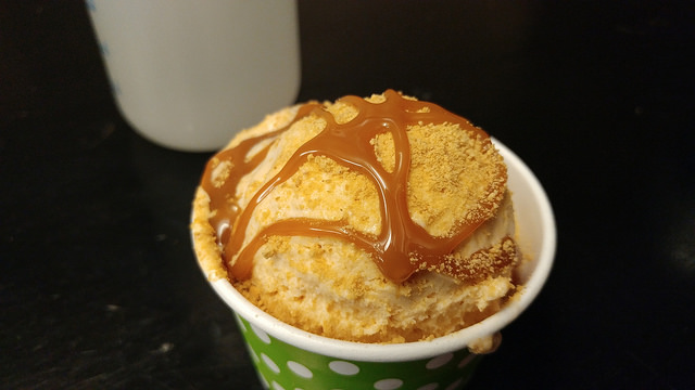 37622910830_4612ca6666_z